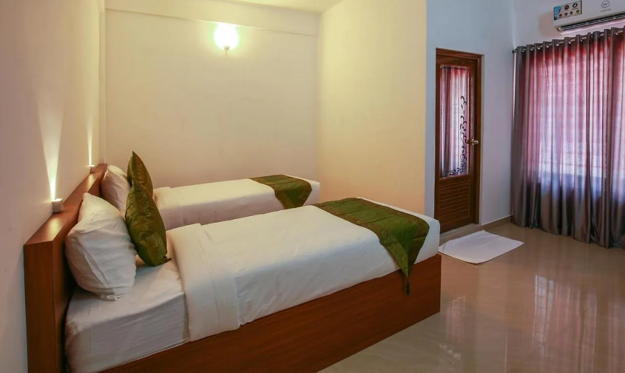 *** Hotel Phoenix Holidays Kochi India